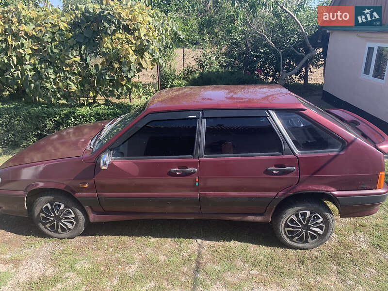 Хетчбек ВАЗ / Lada 2114 Samara 2004 в Вінниці фото 5 Хетчбек ВАЗ / Lada 2114 Samara 2004 в Вінниці