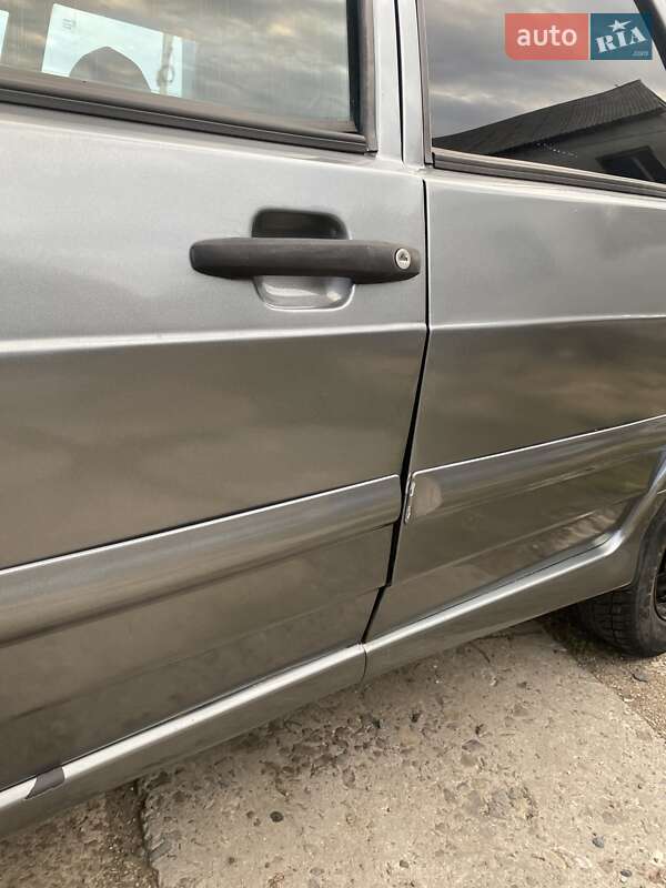 Хэтчбек ВАЗ / Lada 2114 Samara 2011 в Мукачево