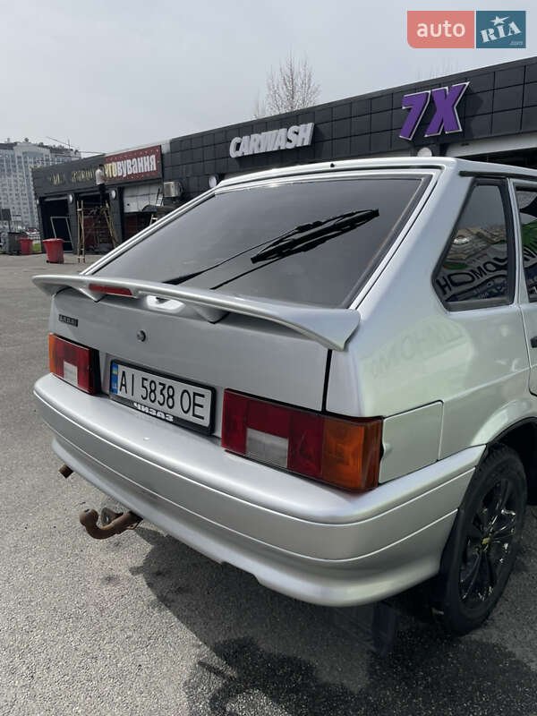 Хэтчбек ВАЗ / Lada 2114 Samara 2011 в Киеве