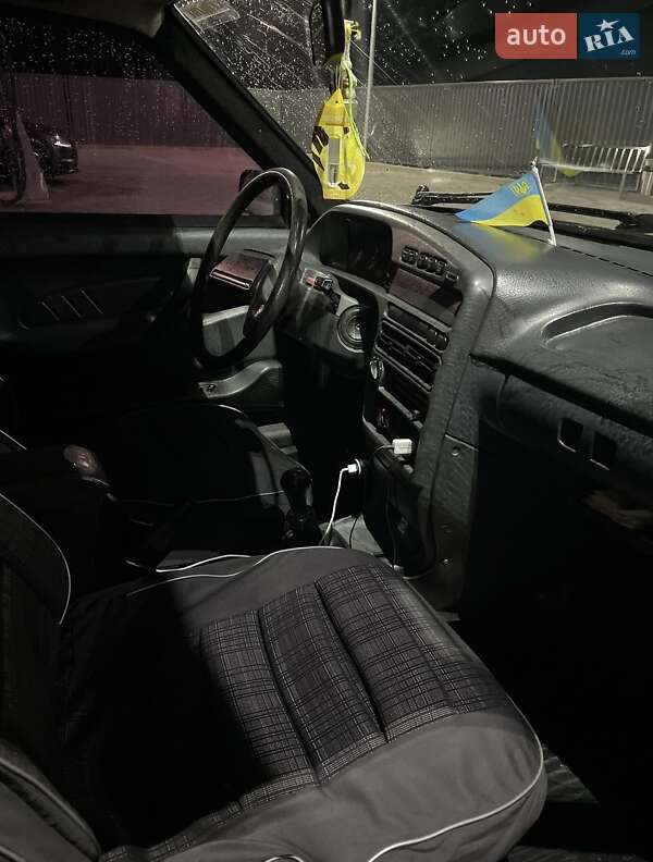 Хетчбек ВАЗ / Lada 2114 Samara 2008 в Чинадієвому фото 6 Хетчбек ВАЗ / Lada 2114 Samara 2008 в Чинадієвому