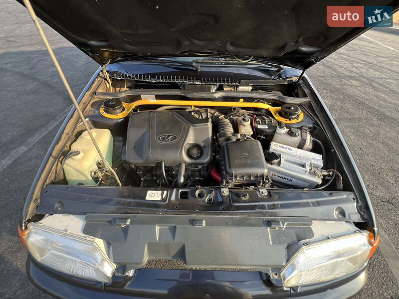 Хэтчбек ВАЗ / Lada 2114 Samara 2009 в Полтаве