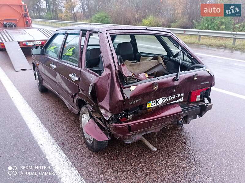 Хэтчбек ВАЗ / Lada 2114 Samara 2010 в Ровно