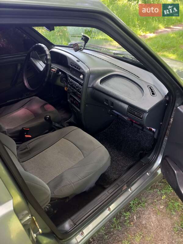 Хэтчбек ВАЗ / Lada 2114 Samara 2006 в Сумах