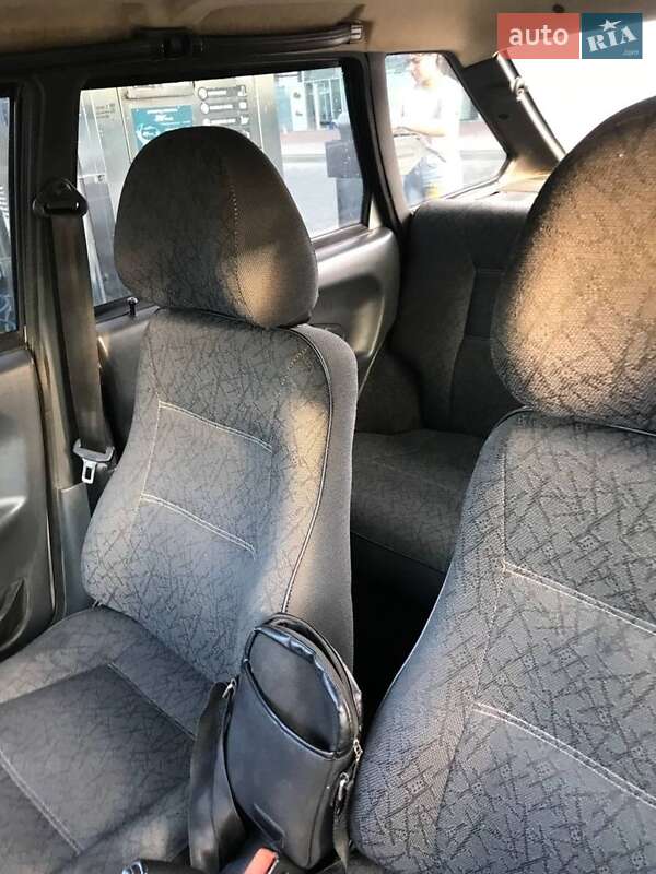 Хэтчбек ВАЗ / Lada 2114 Samara 2005 в Мукачево