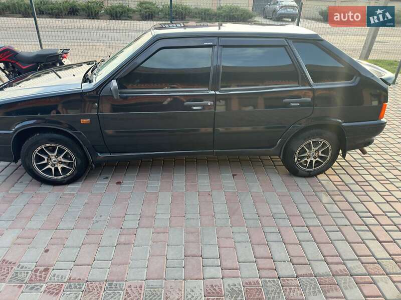 Хэтчбек ВАЗ / Lada 2114 Samara 2012 в Добровеличковке