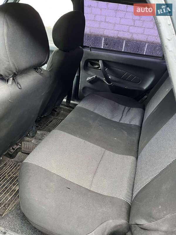 Хэтчбек ВАЗ / Lada 2114 Samara 2010 в Житомире