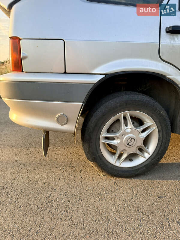 Хэтчбек ВАЗ / Lada 2114 Samara 2005 в Обухове