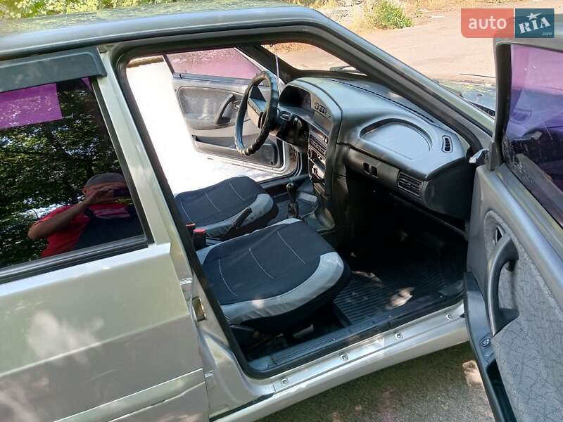 Хэтчбек ВАЗ / Lada 2114 Samara 2006 в Львове