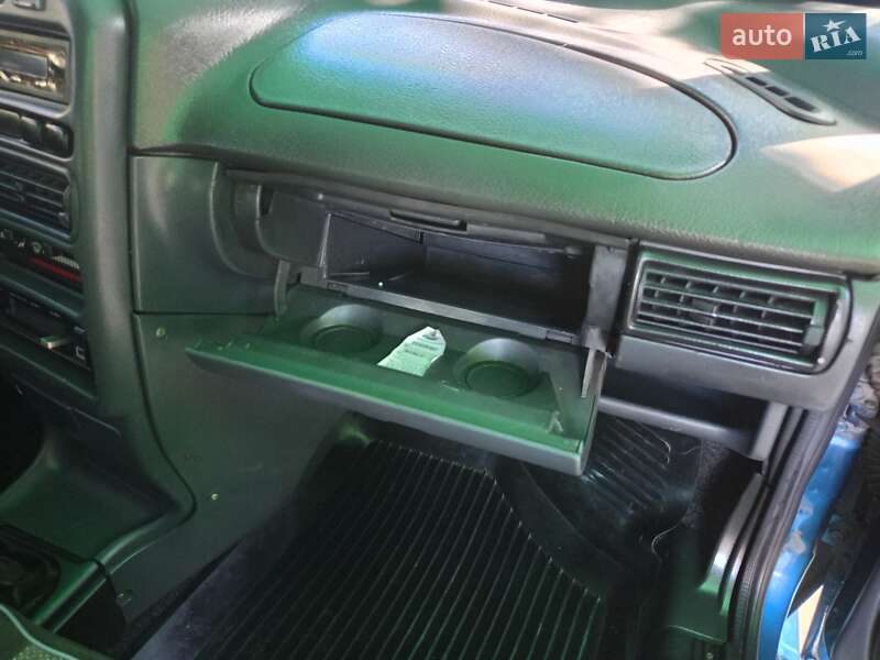 Хетчбек ВАЗ / Lada 2114 Samara 2004 в Кучургані