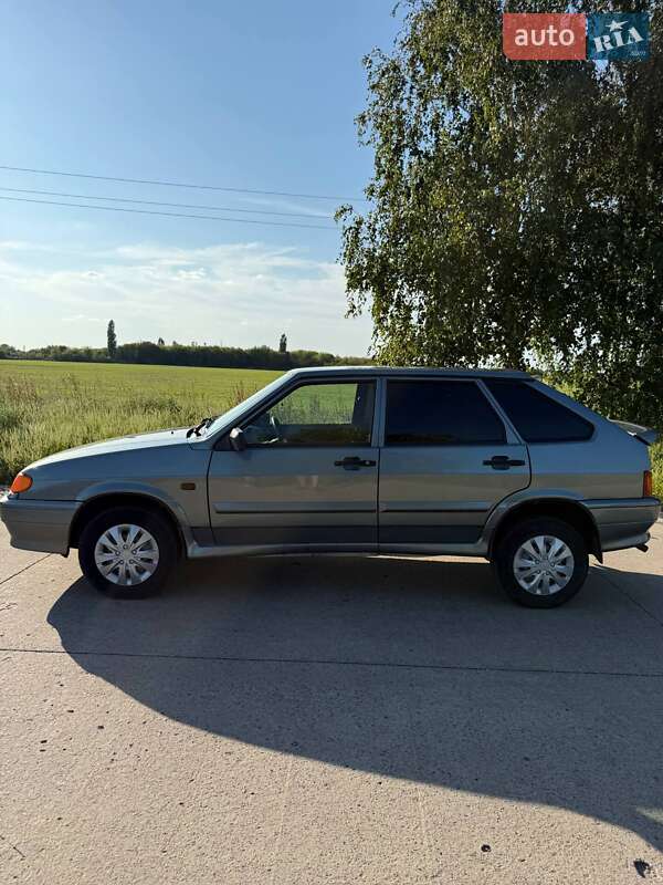 Хэтчбек ВАЗ / Lada 2114 Samara 2011 в Сумах