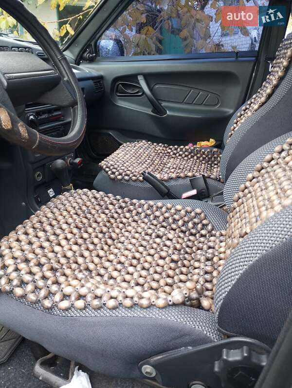 Хэтчбек ВАЗ / Lada 2114 Samara 2011 в Василькове фото 9 Хэтчбек ВАЗ / Lada 2114 Samara 2011 в Василькове