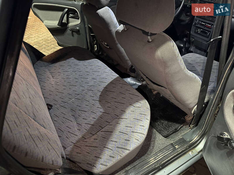 Хетчбек ВАЗ / Lada 2114 Samara 2011 в Борисполі фото 10 Хетчбек ВАЗ / Lada 2114 Samara 2011 в Борисполі