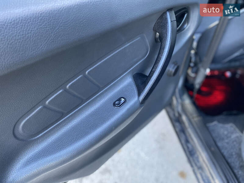 Хэтчбек ВАЗ / Lada 2114 Samara 2008 в Мирополе фото 29 Хэтчбек ВАЗ / Lada 2114 Samara 2008 в Мирополе