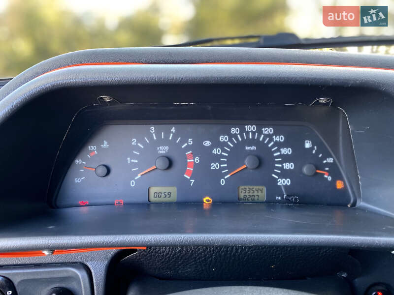 Хэтчбек ВАЗ / Lada 2114 Samara 2008 в Мирополе фото 35 Хэтчбек ВАЗ / Lada 2114 Samara 2008 в Мирополе