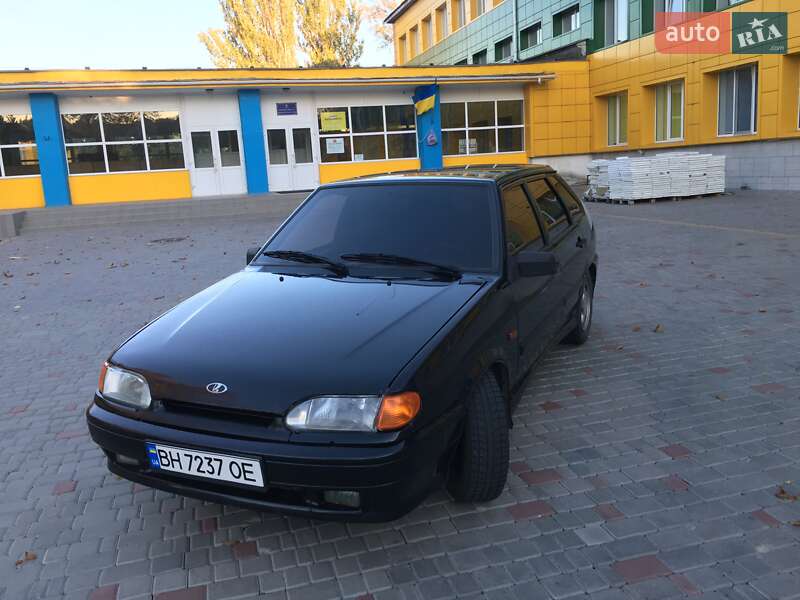 Хэтчбек ВАЗ / Lada 2114 Samara 2013 в Одессе фото Хэтчбек ВАЗ / Lada 2114 Samara 2013 в Одессе