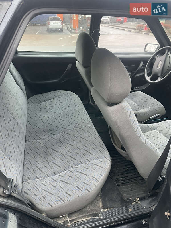 Хэтчбек ВАЗ / Lada 2114 Samara 2011 в Житомире