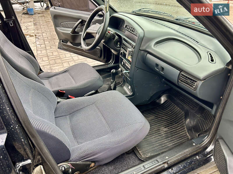 Хэтчбек ВАЗ / Lada 2114 Samara 2010 в Прилуках фото 14 Хэтчбек ВАЗ / Lada 2114 Samara 2010 в Прилуках