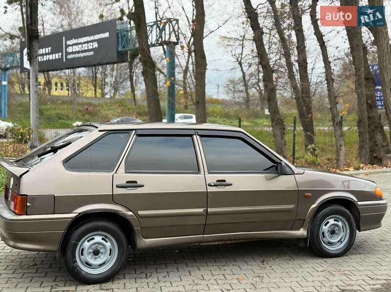 Хэтчбек ВАЗ / Lada 2114 Samara 2008 в Львове