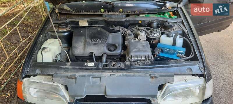 Хетчбек ВАЗ / Lada 2114 Samara 2008 в Києві фото 5 Хетчбек ВАЗ / Lada 2114 Samara 2008 в Києві