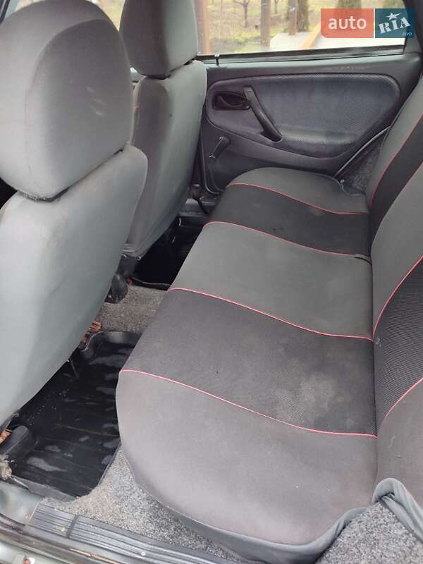 Хэтчбек ВАЗ / Lada 2114 Samara 2007 в Вапнярке фото 3 Хэтчбек ВАЗ / Lada 2114 Samara 2007 в Вапнярке