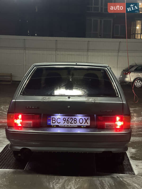 Хэтчбек ВАЗ / Lada 2114 Samara 2004 в Львове