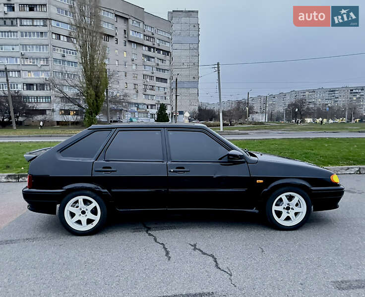 Хэтчбек ВАЗ / Lada 2114 Samara 2011 в Харькове
