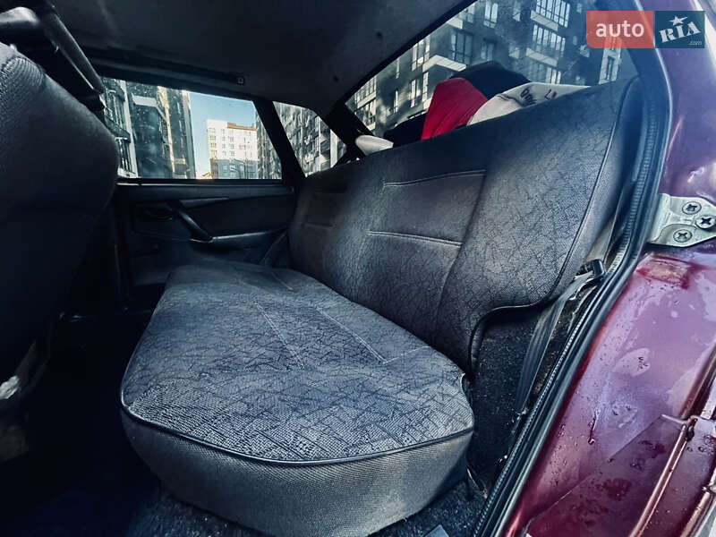 Хетчбек ВАЗ / Lada 2114 Samara 2005 в Івано-Франківську