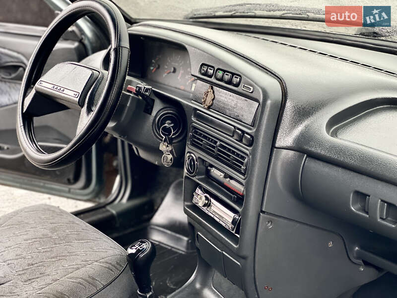 Хетчбек ВАЗ / Lada 2114 Samara 2007 в Мирополі