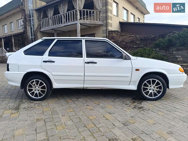 Хэтчбек ВАЗ / Lada 2114 Samara 2011 в Харькове фото 5 Хэтчбек ВАЗ / Lada 2114 Samara 2011 в Харькове
