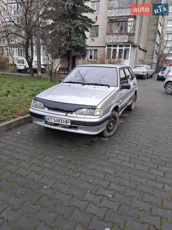 Хэтчбек ВАЗ / Lada 2114 Samara 2004 в Ивано-Франковске