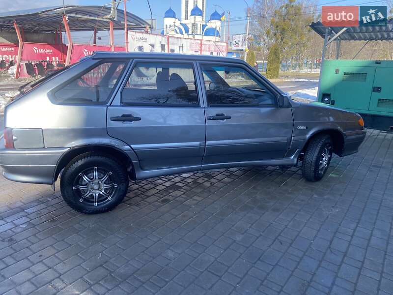 Хэтчбек ВАЗ / Lada 2114 Samara 2007 в Черновцах фото 8 Хэтчбек ВАЗ / Lada 2114 Samara 2007 в Черновцах