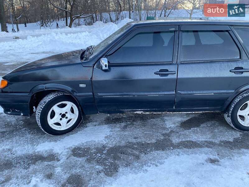 Хэтчбек ВАЗ / Lada 2114 Samara 2004 в Сумах