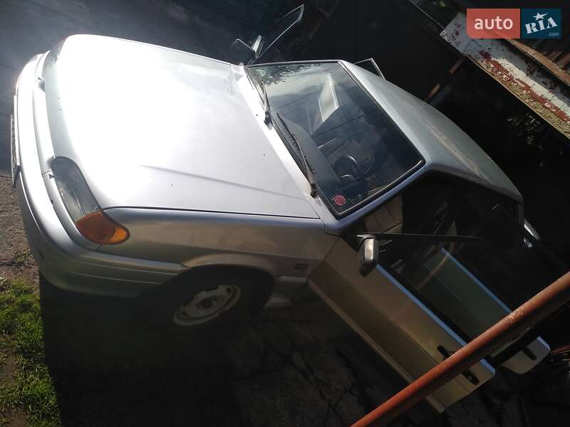 Седан ВАЗ / Lada 2115 Samara 2002 в Прилуках