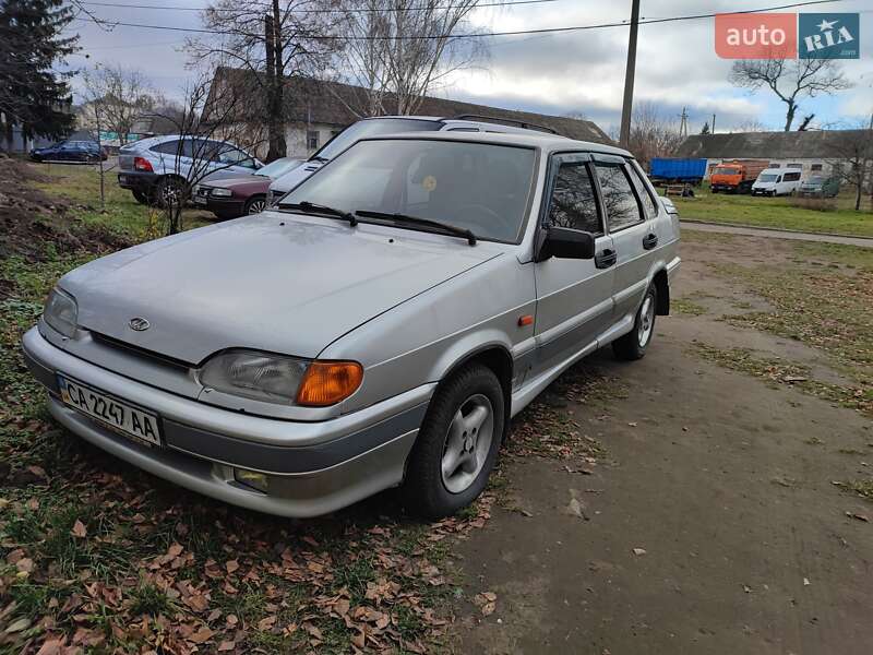 Седан ВАЗ / Lada 2115 Samara 2004 в Корсуне-Шевченковском