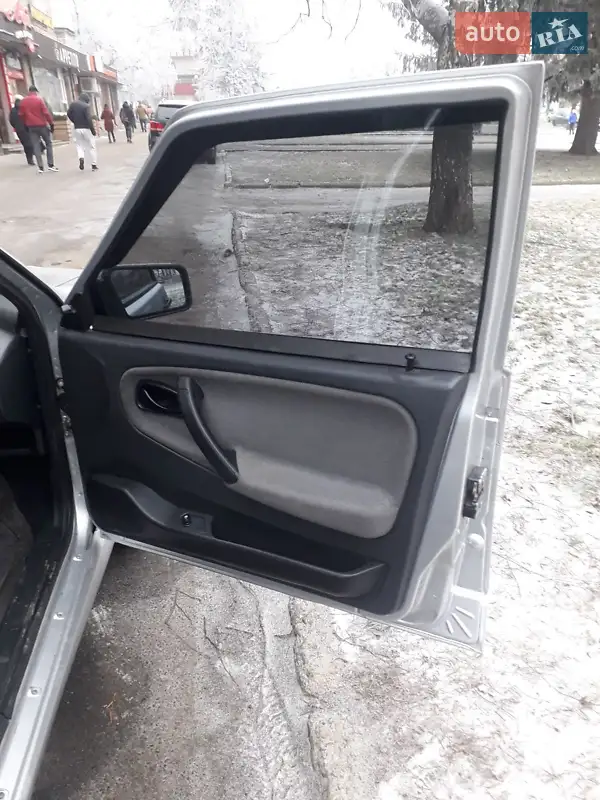 ВАЗ / Lada 2115 Samara 2012 VIN XTA211540C5114890 фото оголошення 5 з 41