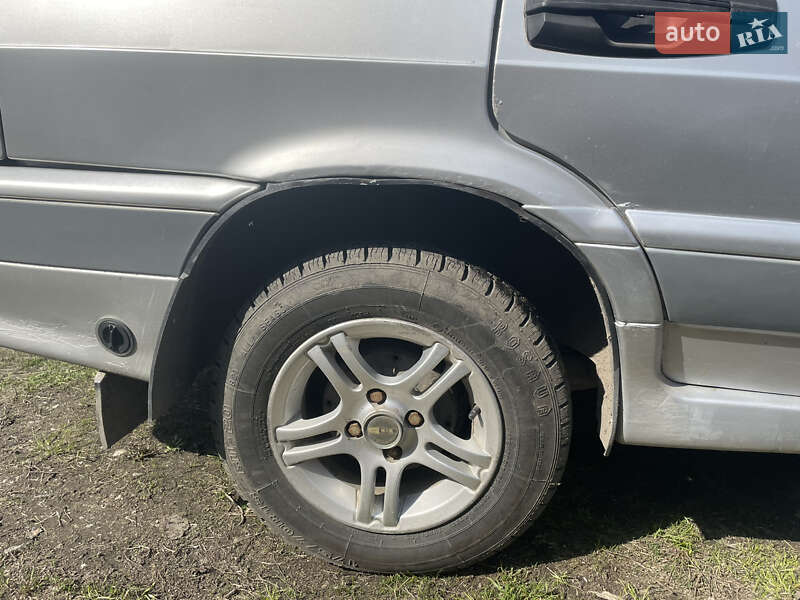 Седан ВАЗ / Lada 2115 Samara 2004 в Запорожье