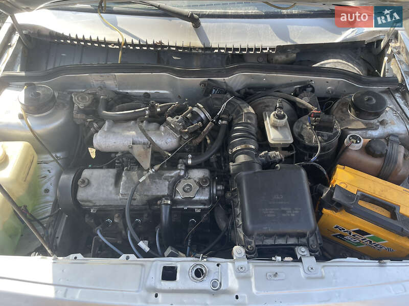 Седан ВАЗ / Lada 2115 Samara 2004 в Запорожье
