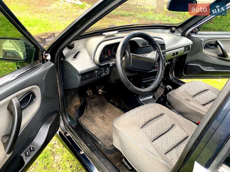 Седан ВАЗ / Lada 2115 Samara 2007 в Покровске