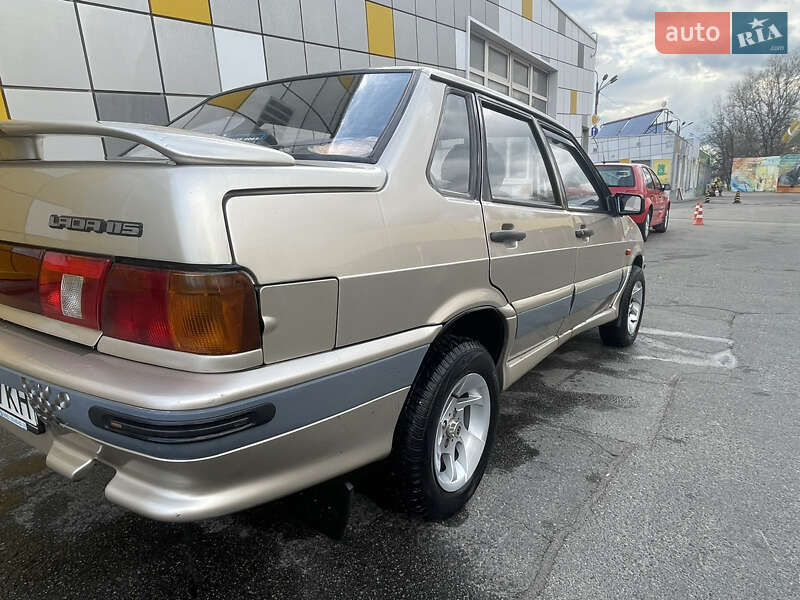 Седан ВАЗ / Lada 2115 Samara 1998 в Киеве