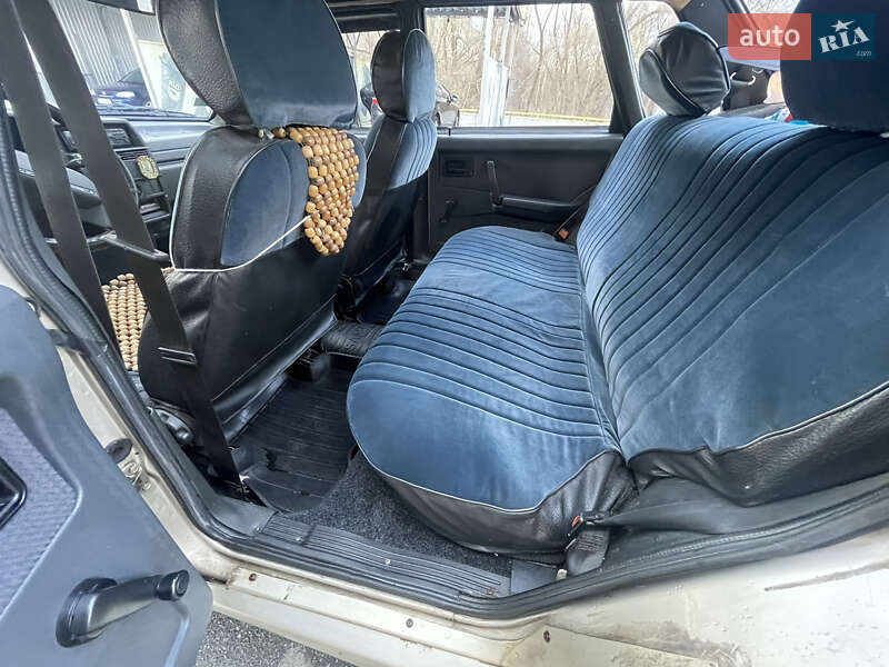 Седан ВАЗ / Lada 2115 Samara 1998 в Киеве