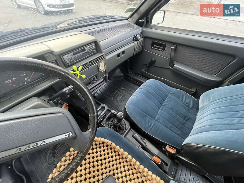 Седан ВАЗ / Lada 2115 Samara 1998 в Киеве