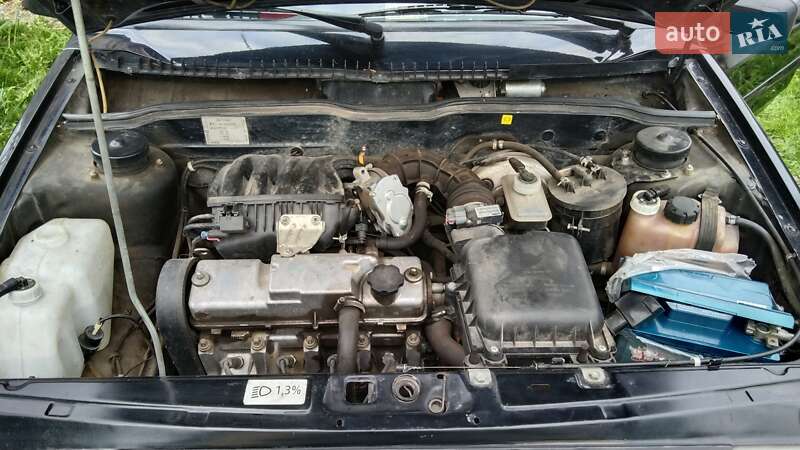 Седан ВАЗ / Lada 2115 Samara 2011 в Полонному