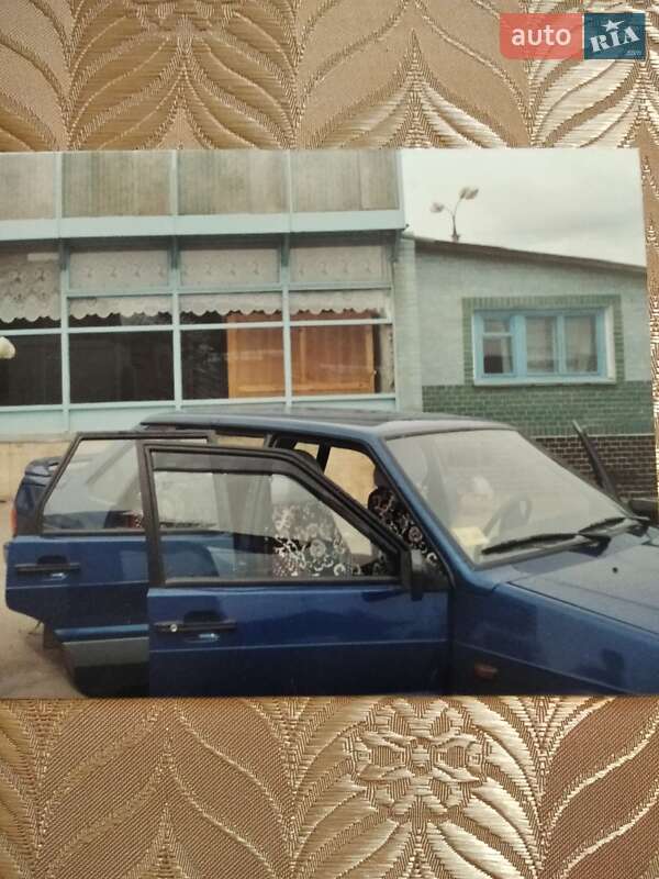 Седан ВАЗ / Lada 2115 Samara 2002 в Староконстантинове фото 3 Седан ВАЗ / Lada 2115 Samara 2002 в Староконстантинове