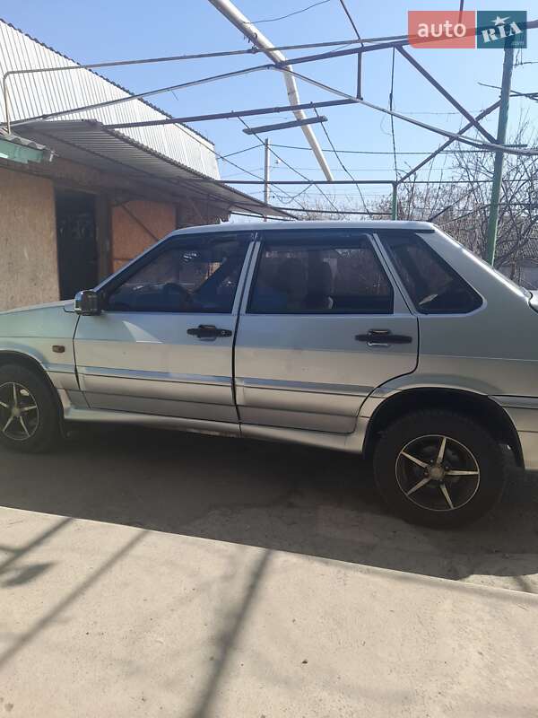 Седан ВАЗ / Lada 2115 Samara 2004 в Измаиле