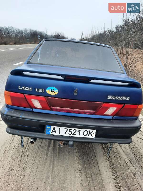 Седан ВАЗ / Lada 2115 Samara 2002 в Обухове