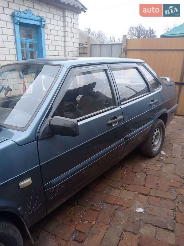 Седан ВАЗ / Lada 2115 Samara 2001 в Бурыни