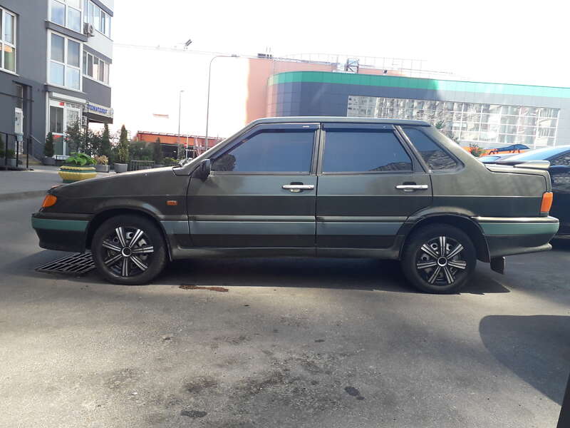 Седан ВАЗ / Lada 2115 Samara 2004 в Киеве