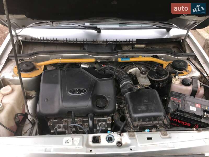 Седан ВАЗ / Lada 2115 Samara 2007 в Кривом Роге фото 3 Седан ВАЗ / Lada 2115 Samara 2007 в Кривом Роге