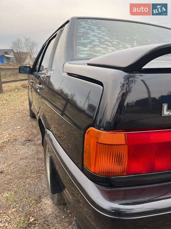 Седан ВАЗ / Lada 2115 Samara 2010 в Вараше