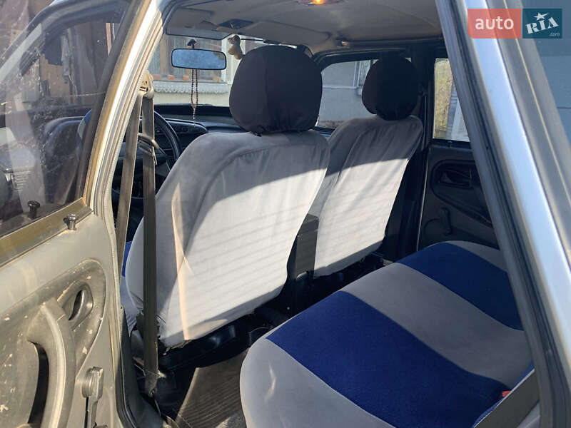 Седан ВАЗ / Lada 2115 Samara 2006 в Косові